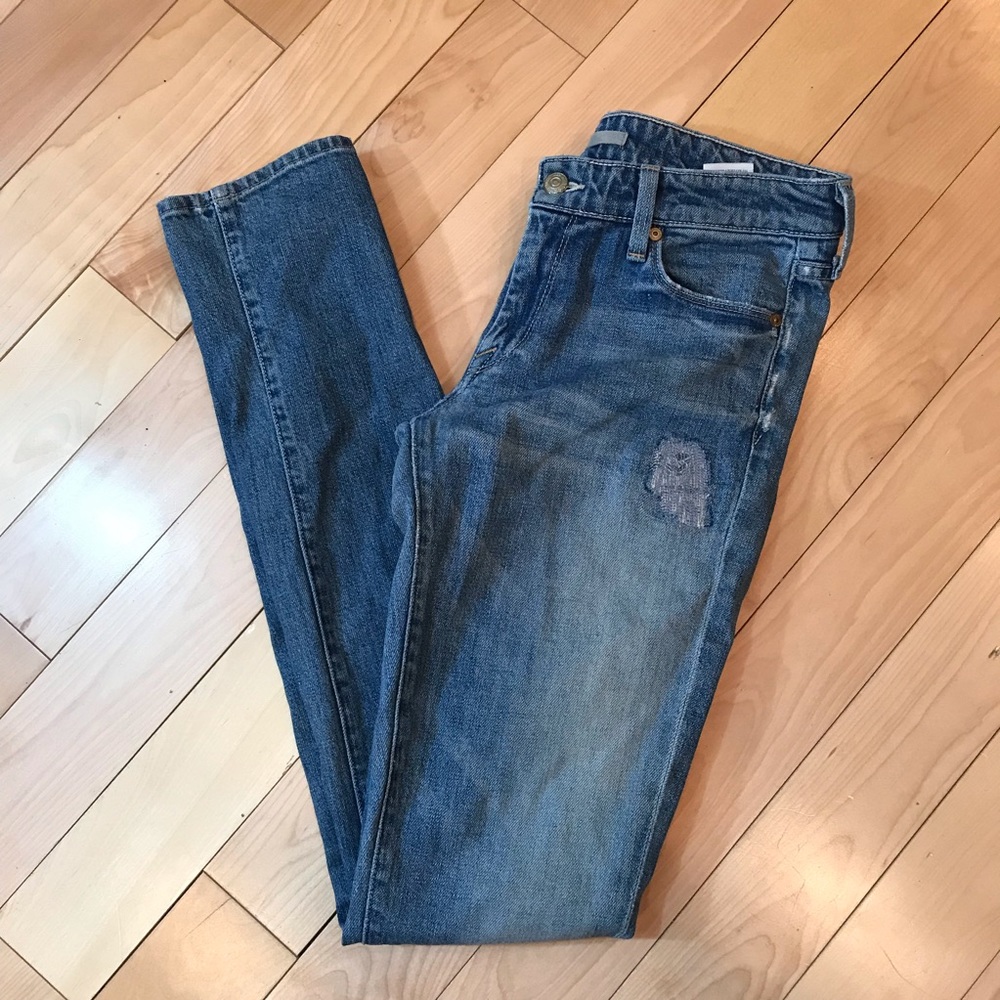 Vince Distressed Patched Jeans 27 EUC
